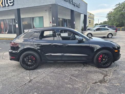 Used 2017 Porsche Macan GTS w/ Premium Package Plus AWD/4WD image 4