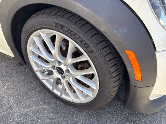 Used 2014 MINI Cooper Roadster S FWD image 3