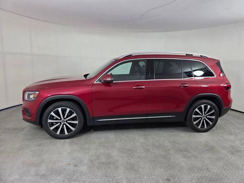 Certified 2022 Mercedes-Benz GLB 250 image 7