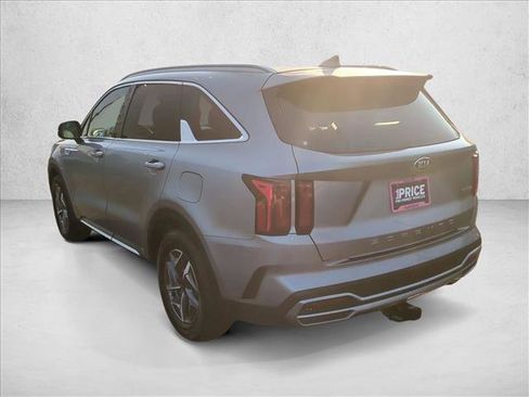 Used 2021 Kia Sorento EX FWD image 8
