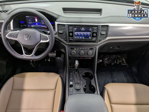 Used 2022 Volkswagen Atlas Cross Sport SE AWD/4WD image 24