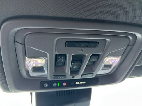 Used 2024 GMC Sierra 2500 Denali w/ Denali Reserve Package image 23