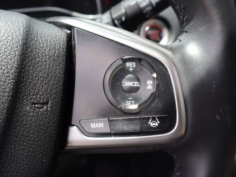 Used 2022 Honda CR-V EX-L image 16