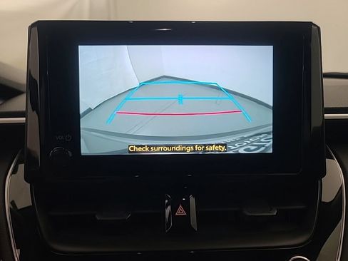 Used 2026 Toyota Corolla Cross LE FWD image 34