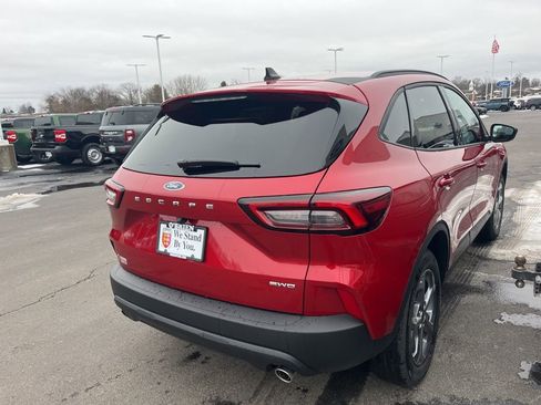 New 2026 Ford Escape ST-Line w/ Cold Weather Package image 5