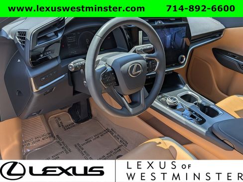 Used 2024 Lexus RZ 300e Premium image 16