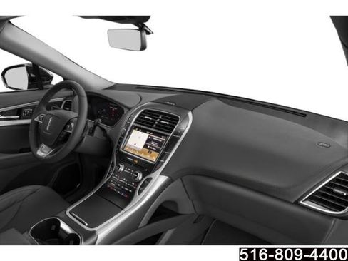 Used 2020 Lincoln Nautilus Reserve AWD/4WD image 16