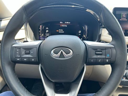 Used 2023 INFINITI QX60 Luxe w/ Cargo Package AWD/4WD image 16