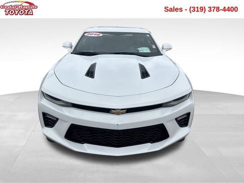 Used 2016 Chevrolet Camaro SS image 10