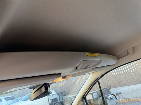 Used 2022 Ford Transit Connect XL image 24