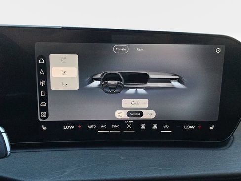 New 2026 Audi Q3 quattro 2.0T AWD/4WD image 27