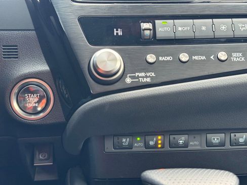 Certified 2025 Lexus ES 350 F Sport image 33