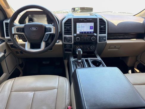 Used 2019 Ford F150 Lariat RWD image 15