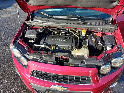 Used 2014 Chevrolet Sonic LT w/ LT Promotional Package image 13