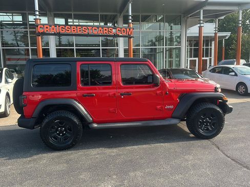 Used 2020 Jeep Wrangler Unlimited Sport AWD/4WD image 2