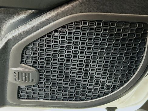 Used 2025 Toyota 4Runner TRD Off-Road Premium w/ Tow Technology Package image 16