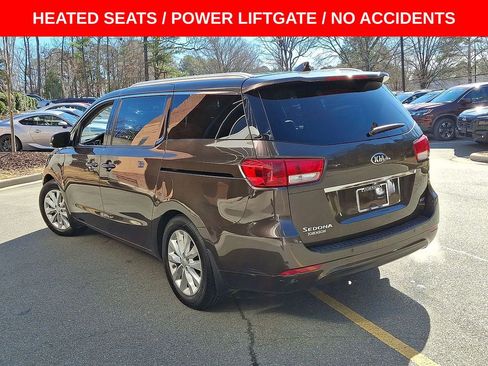 Used 2017 Kia Sedona EX image 22