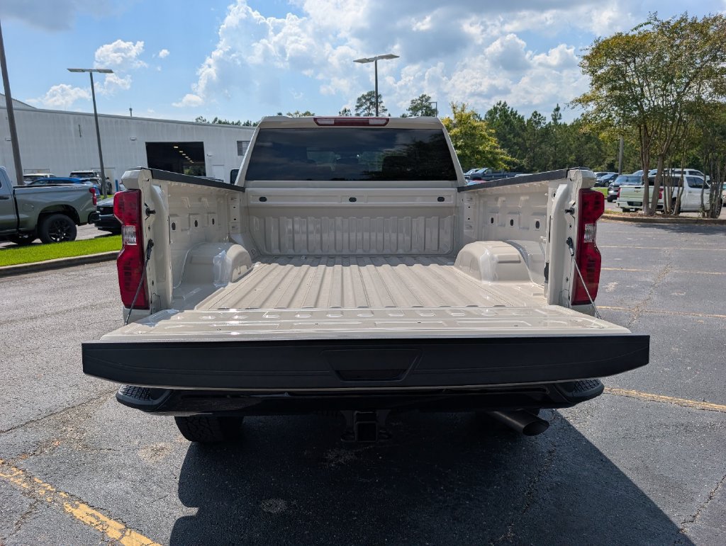 New 2026 Chevrolet Silverado 2500 Custom w/ Custom Convenience Package AWD/4WD image 5