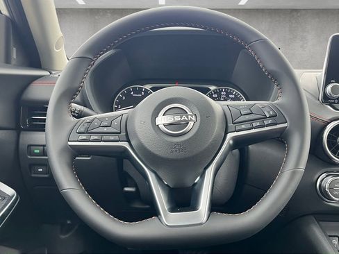 New 2025 Nissan Sentra SR image 21