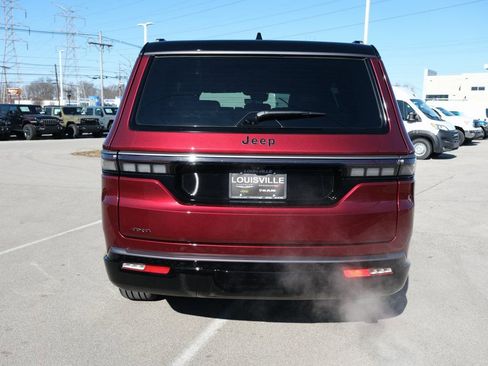 New 2026 Jeep Grand Wagoneer Summit w/ Rear Seat Video Group I AWD/4WD image 9
