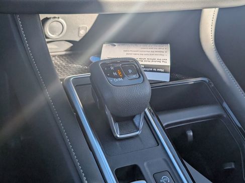 New 2026 Nissan Pathfinder SL w/ SL Premium Package image 19