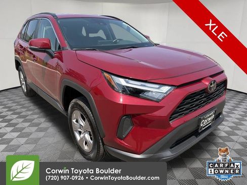 Used 2025 Toyota RAV4 XLE AWD/4WD image 1