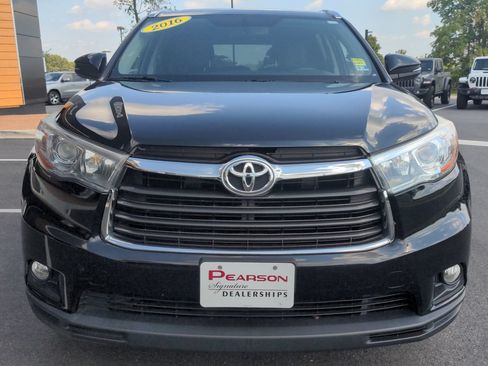 Used 2016 Toyota Highlander XLE AWD/4WD image 8
