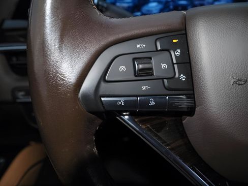 Used 2022 Cadillac Escalade Sport w/ Touring Package AWD/4WD image 33