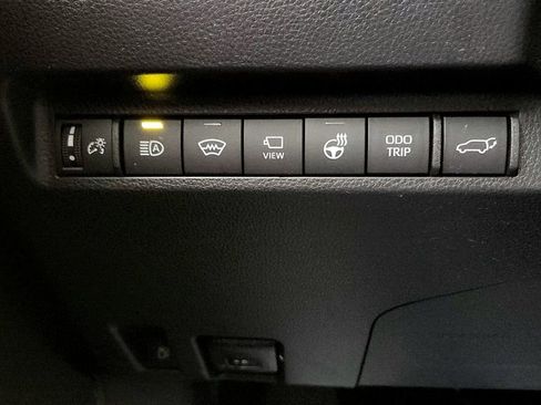 Used 2023 Toyota RAV4 Limited AWD/4WD image 33