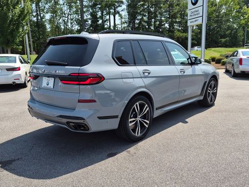 Used 2026 BMW X7 M60i AWD/4WD image 3