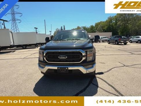Used 2023 Ford F150 XLT w/ Trailer Tow Package AWD/4WD image 3