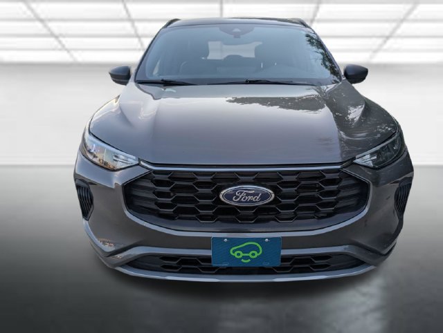 Used 2023 Ford Escape ST-Line w/ Tech Pack #1 AWD/4WD image 11