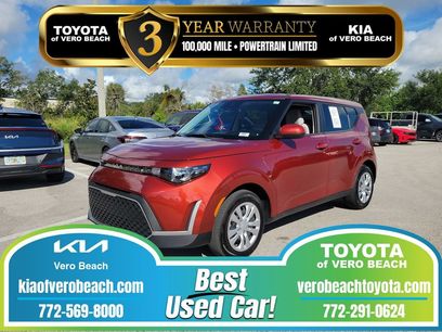 Certified 2025 Kia Soul LX
