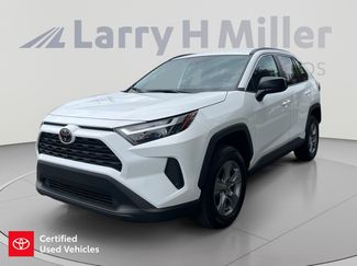 Used 2025 Toyota RAV4 LE AWD/4WD video 1
