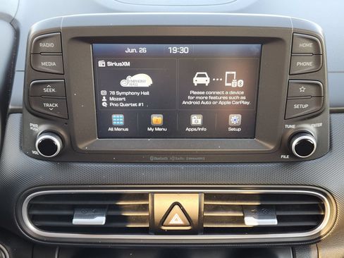Used 2018 Hyundai Kona SEL AWD/4WD image 23