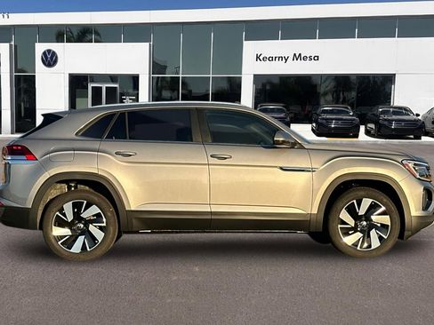 New 2026 Volkswagen Atlas Cross Sport SE AWD/4WD image 3