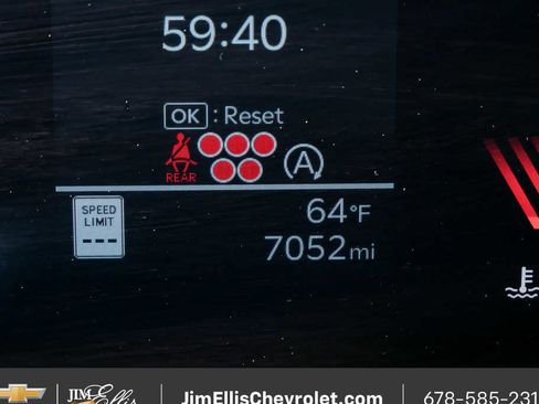 Used 2025 Kia Sorento S image 11