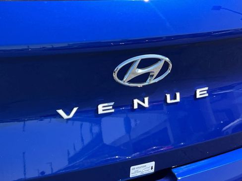 New 2025 Hyundai Venue SEL image 26