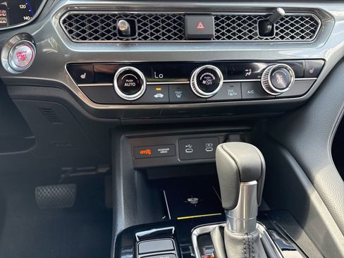 New 2026 Acura Integra FWD image 33