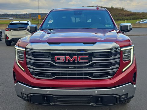 New 2026 GMC Sierra 1500 SLT w/ SLT Premium Plus Package image 8