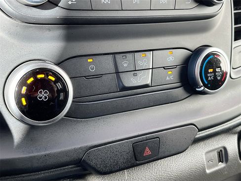 Used 2025 Ford Transit 250 148 Medium Roof image 16