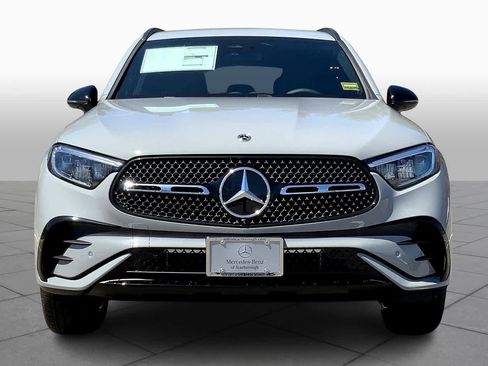 Certified 2025 Mercedes-Benz GLC 300 4MATIC image 3