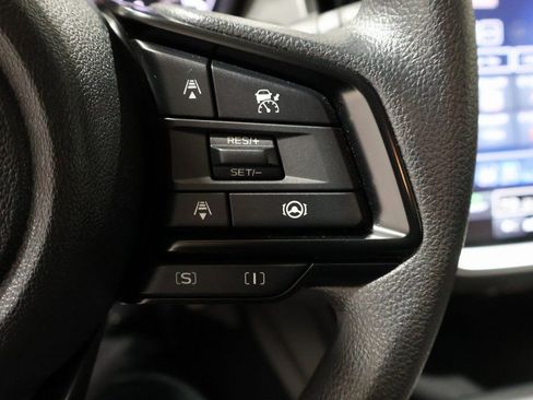 Used 2025 Subaru Crosstrek 2.0i Premium image 36