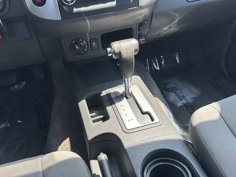Used 2015 Nissan Xterra S w/ Value Package AWD/4WD image 23