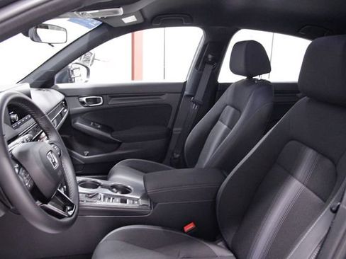 Certified 2025 Honda Civic Sport image 15