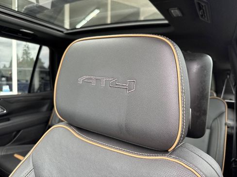 Used 2021 GMC Yukon AT4 w/ AT4 Premium Package AWD/4WD image 39