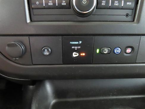 Used 2021 Chevrolet Express 2500 w/ Driver Convenience Package RWD image 25