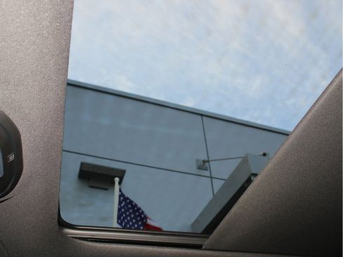 New 2025 Jeep Grand Cherokee Summit image 21