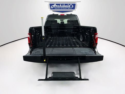 Used 2024 Ford F150 XLT w/ FX4 Off-Road Package image 23