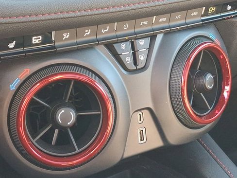 Used 2025 Chevrolet Blazer RS w/ Driver Confidence II Package image 16